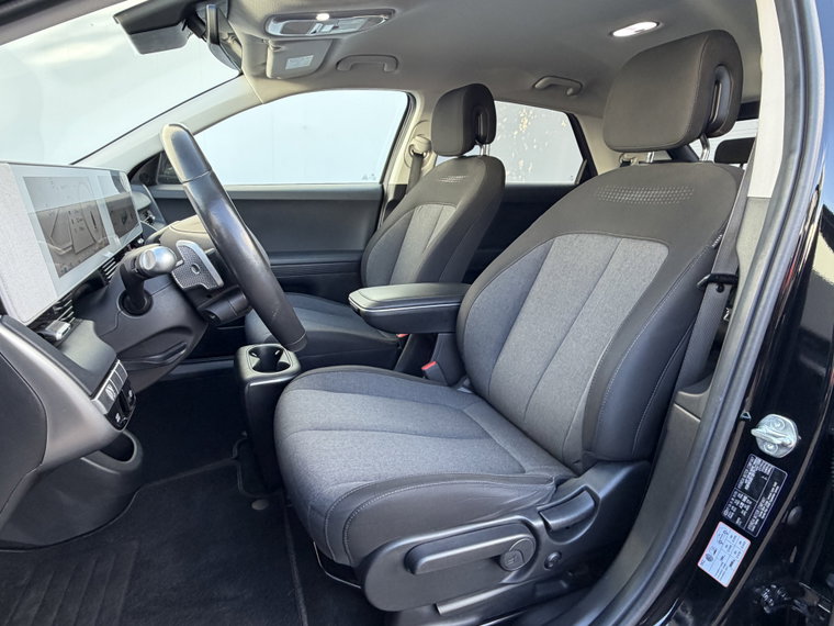 Vehicle Image 41