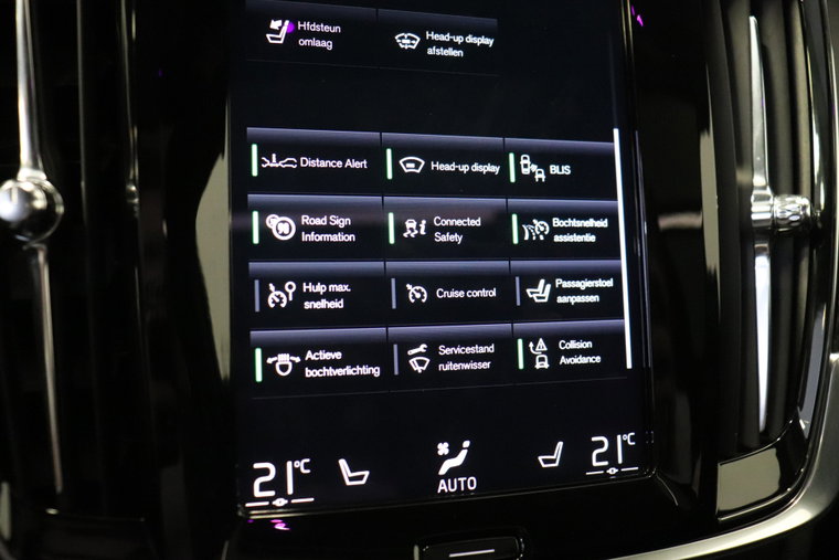 Vehicle Image 38