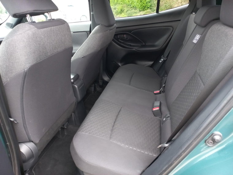 Vehicle Image 7