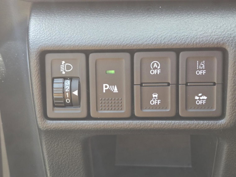 Vehicle Image 28
