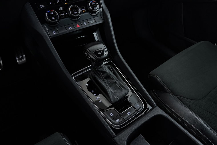 Vehicle Image 32
