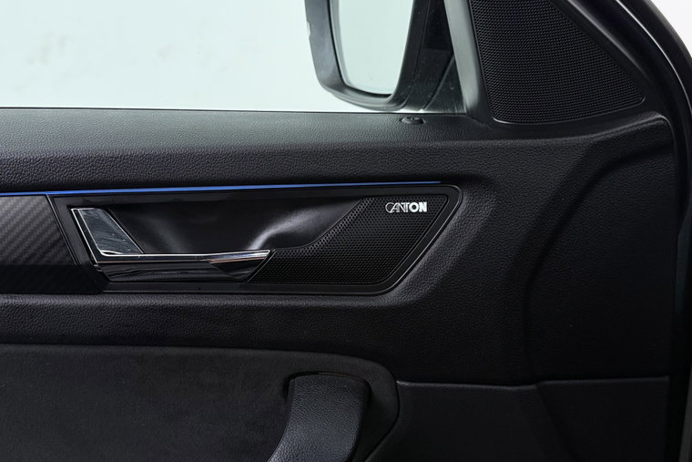 Vehicle Image 39