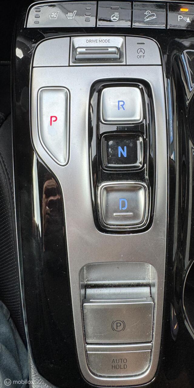 Vehicle Image 27