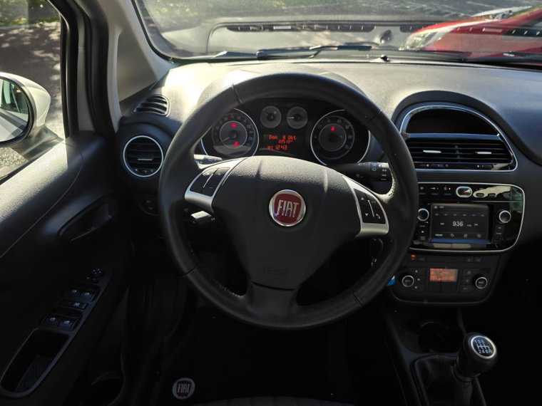 Vehicle Image 22