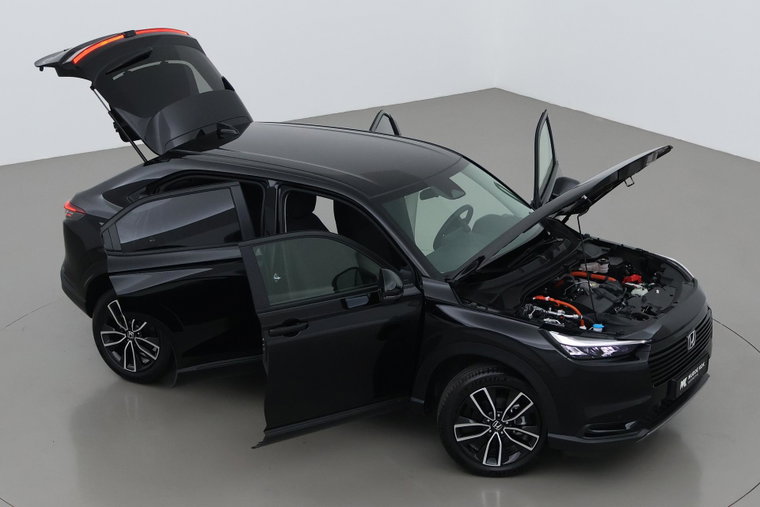 Vehicle Image 6