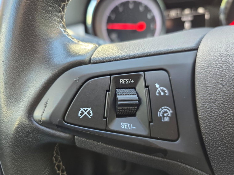 Vehicle Image 28