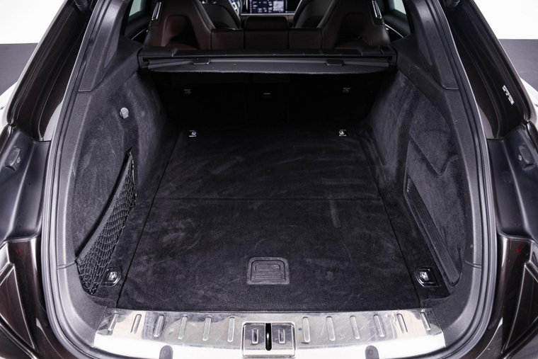 Vehicle Image 52