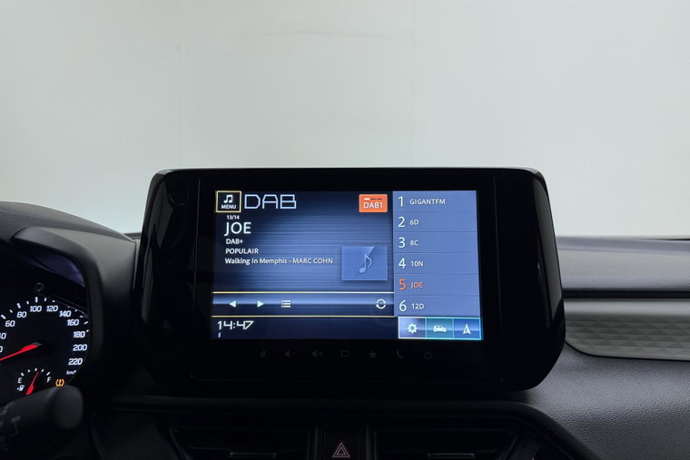 Vehicle Image 21