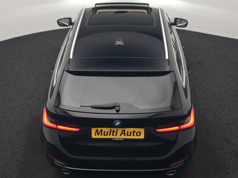 Vehicle Image 40