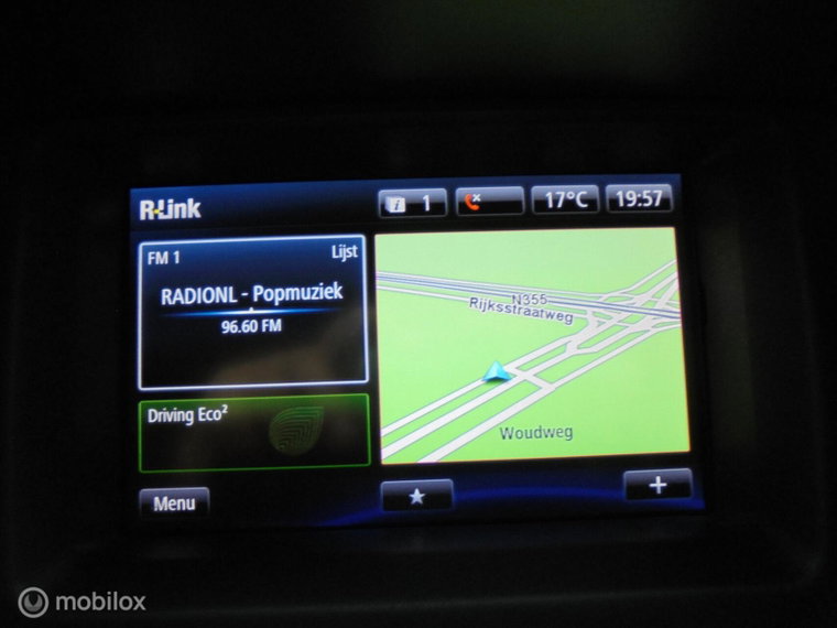 Vehicle Image 17