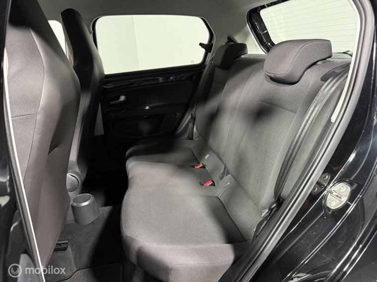 Vehicle Image 45