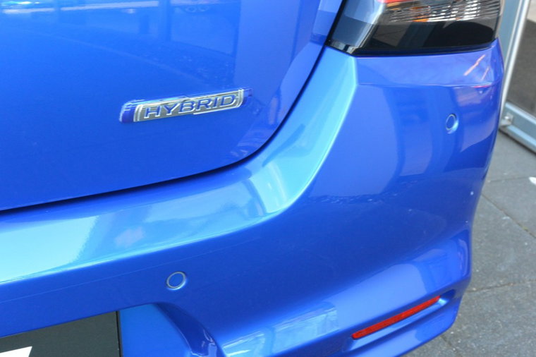 Vehicle Image 13
