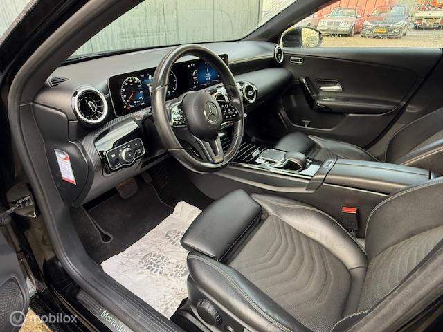 Vehicle Image 39