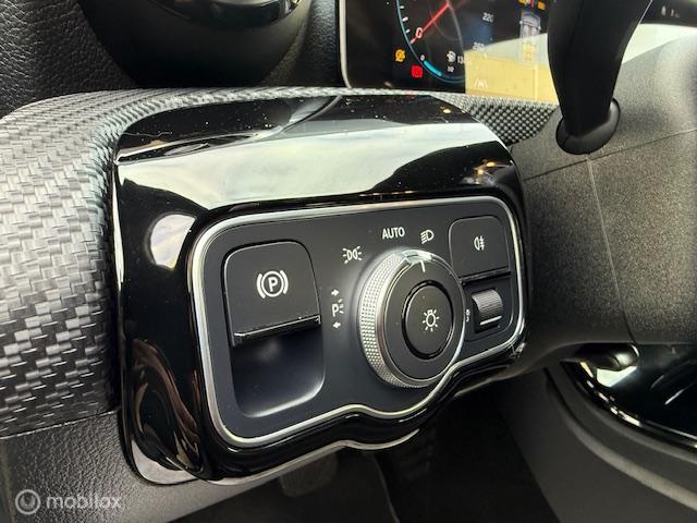 Vehicle Image 41