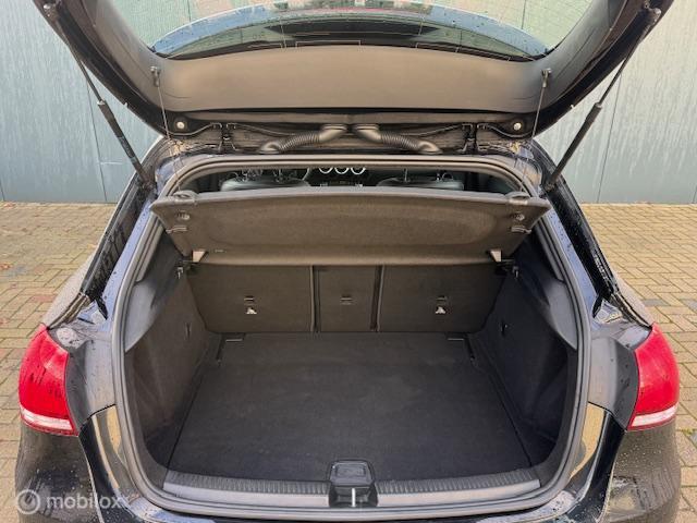 Vehicle Image 48