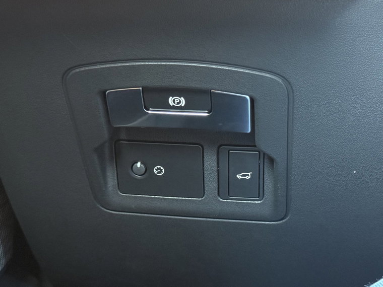 Vehicle Image 53