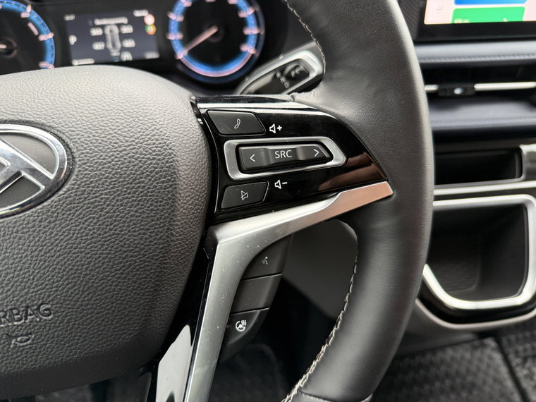 Vehicle Image 30