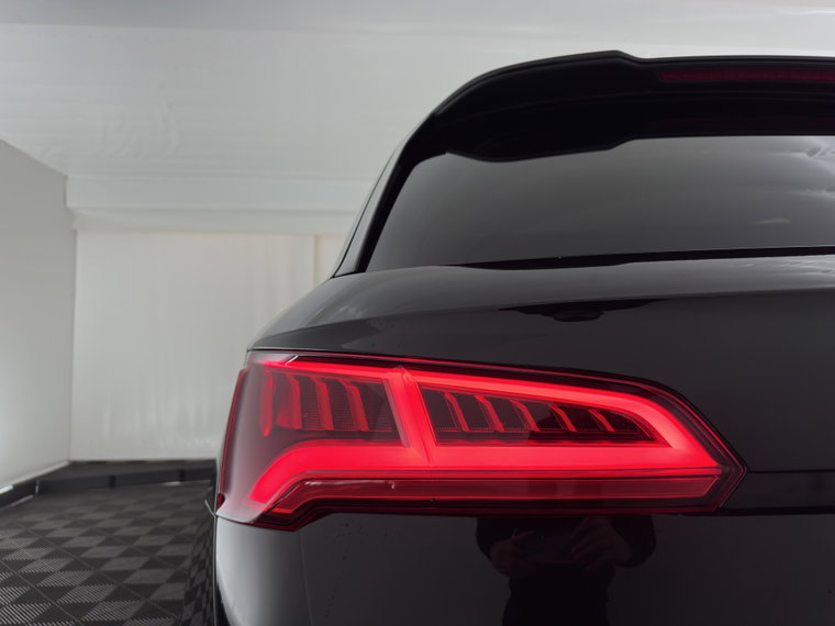 Vehicle Image 35