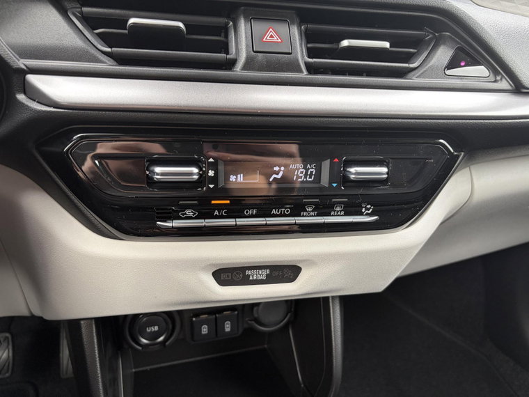 Vehicle Image 39