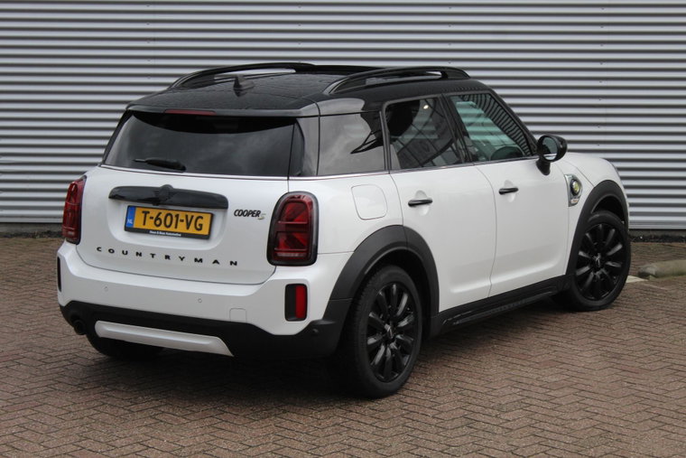 Vehicle Image 28