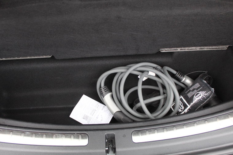 Vehicle Image 40