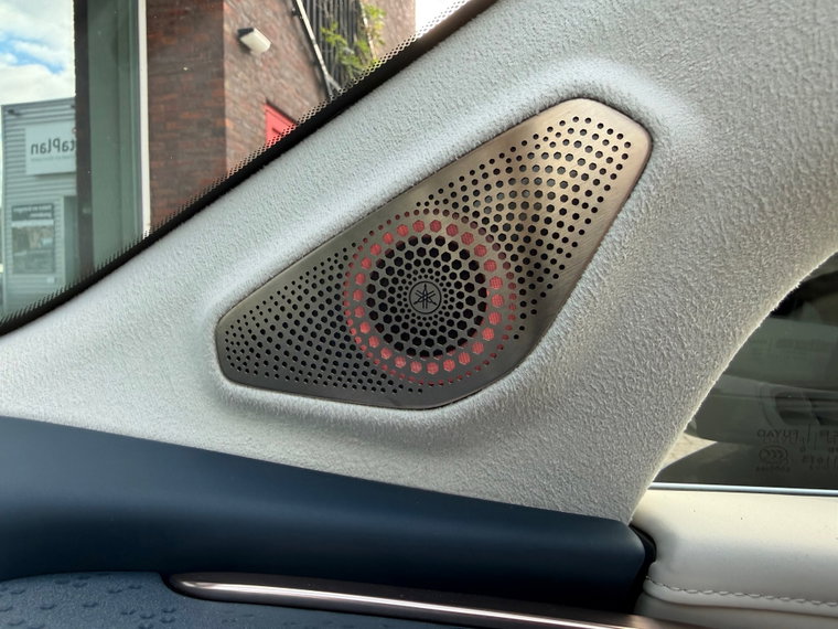 Vehicle Image 37