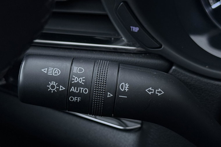 Vehicle Image 35