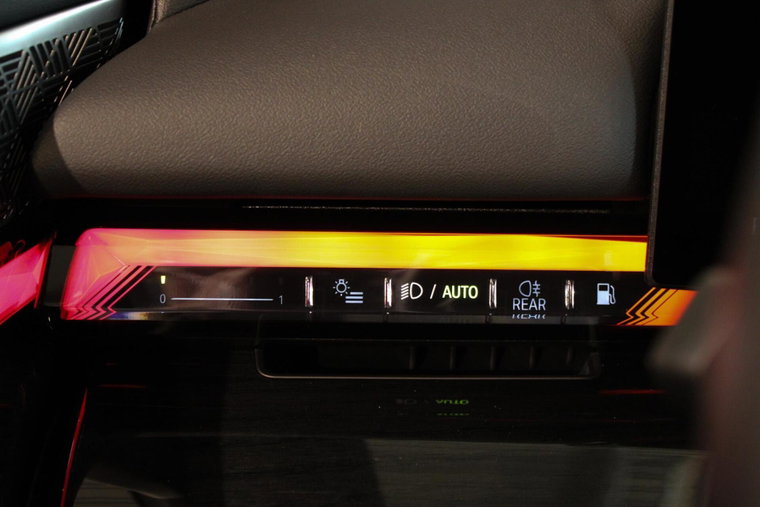 Vehicle Image 36