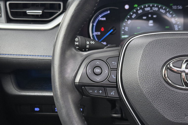 Vehicle Image 23