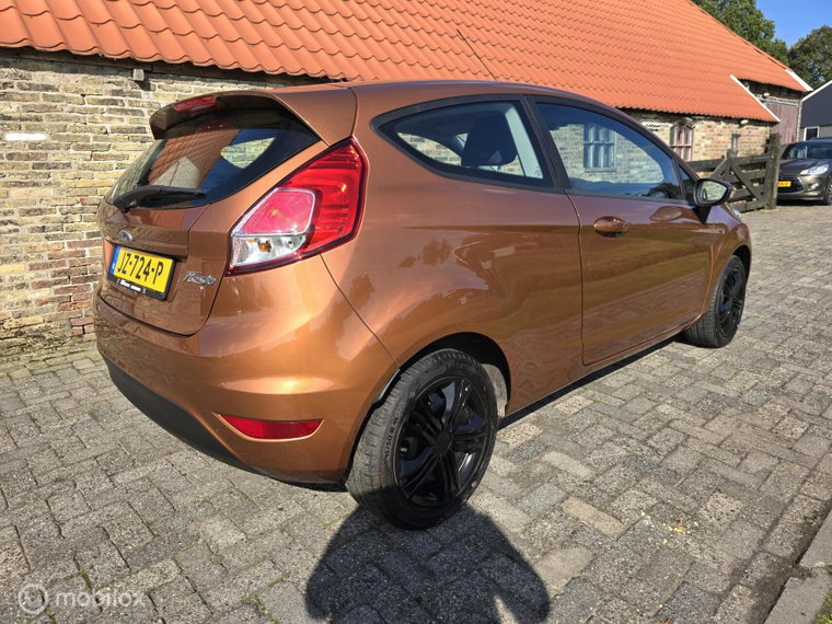 Vehicle Image 27
