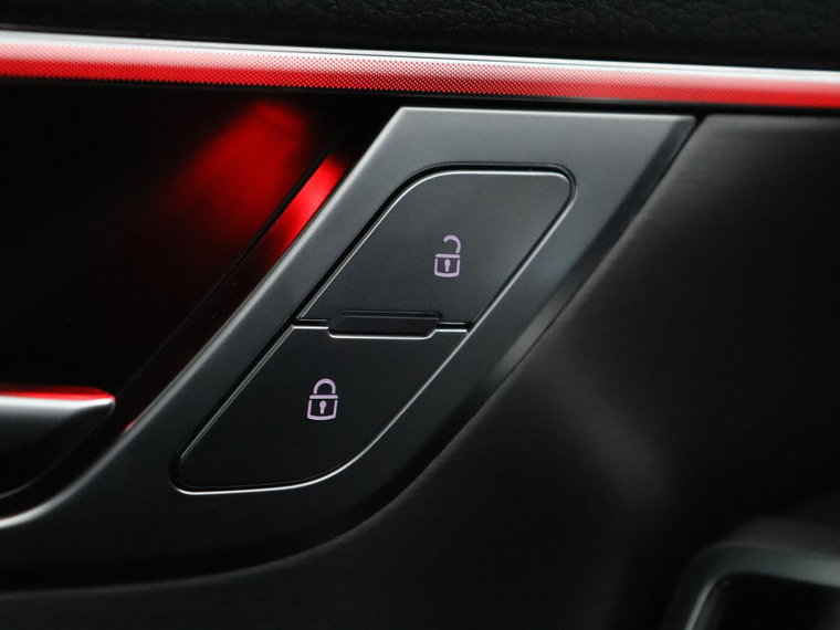 Vehicle Image 45