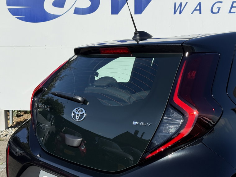 Vehicle Image 31