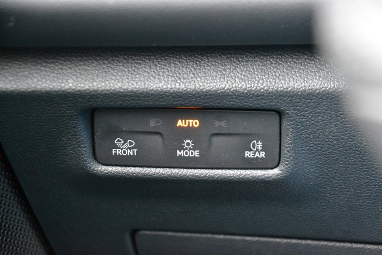 Vehicle Image 20