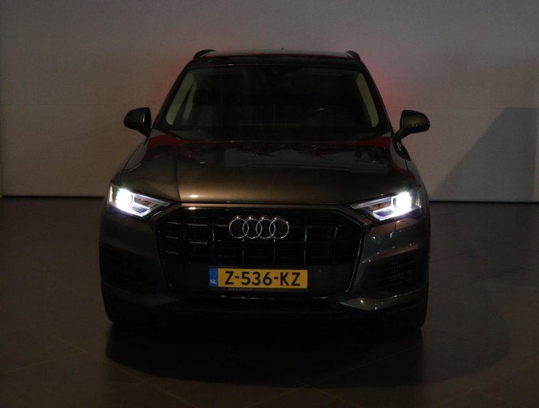 Vehicle Image 36