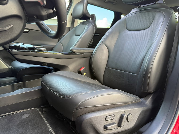 Vehicle Image 39