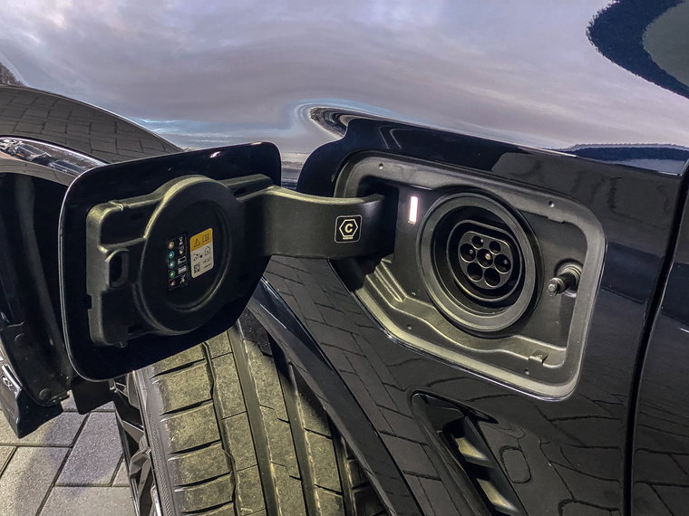 Vehicle Image 38