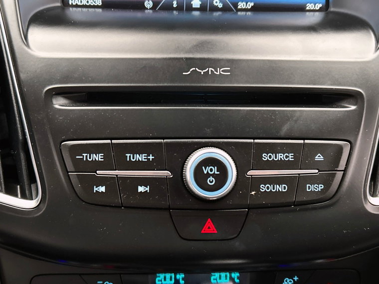 Vehicle Image 22