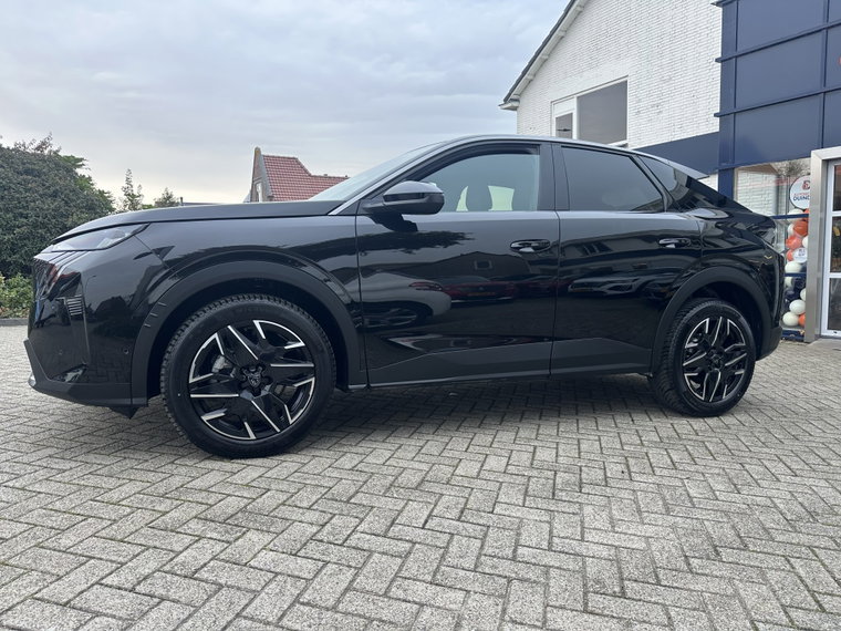 Vehicle Image 24