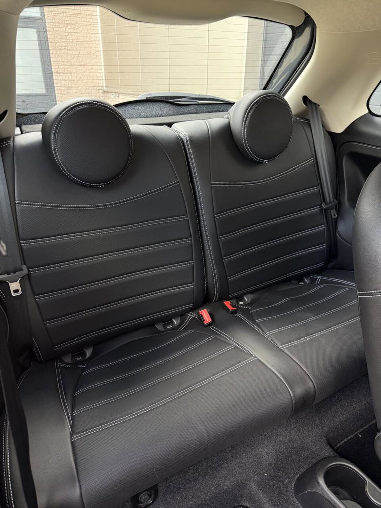 Vehicle Image 19
