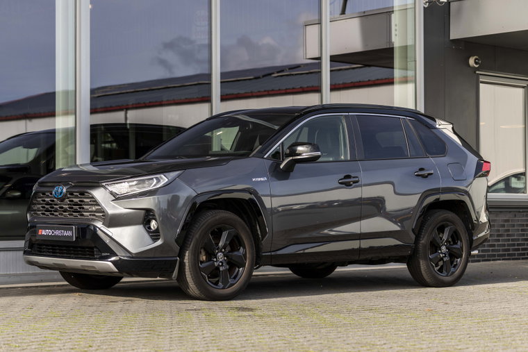 Vehicle Image 13