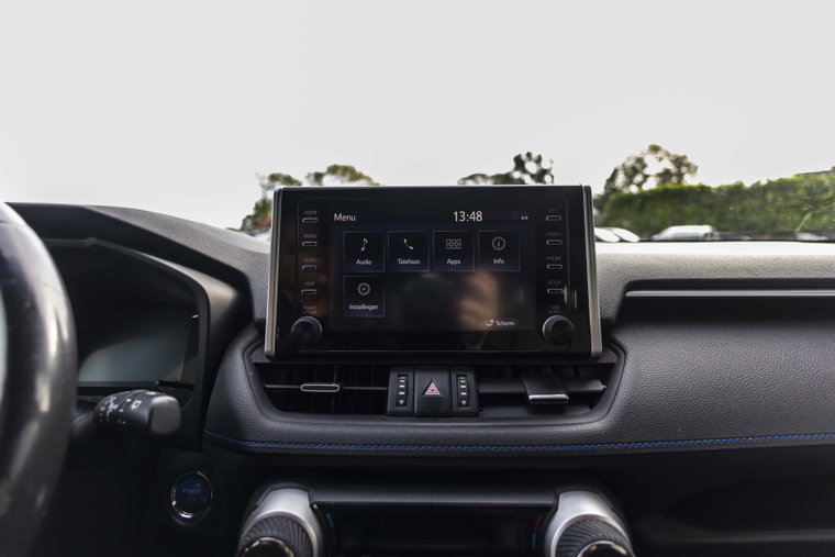 Vehicle Image 26