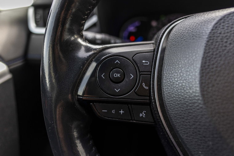 Vehicle Image 32