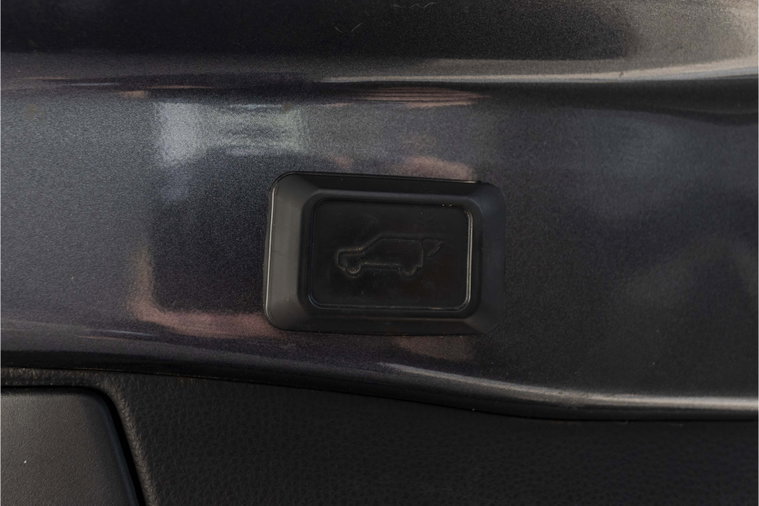 Vehicle Image 39