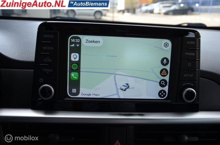 Vehicle Image 11