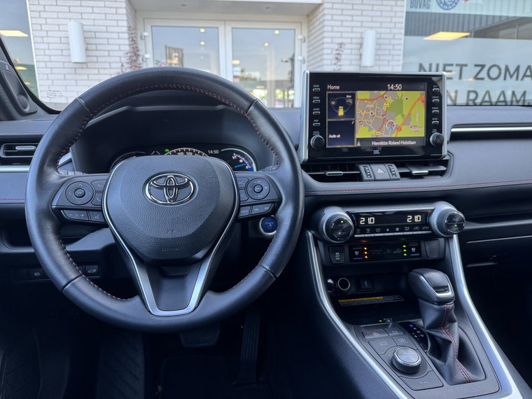 Vehicle Image 19
