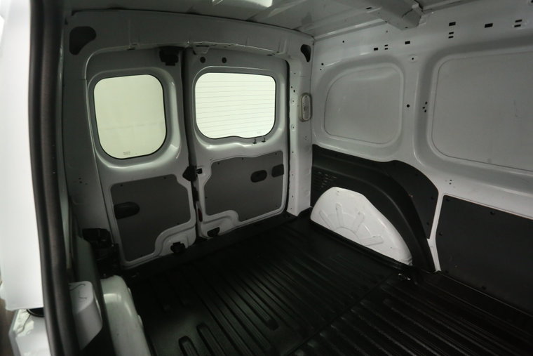 Vehicle Image 22