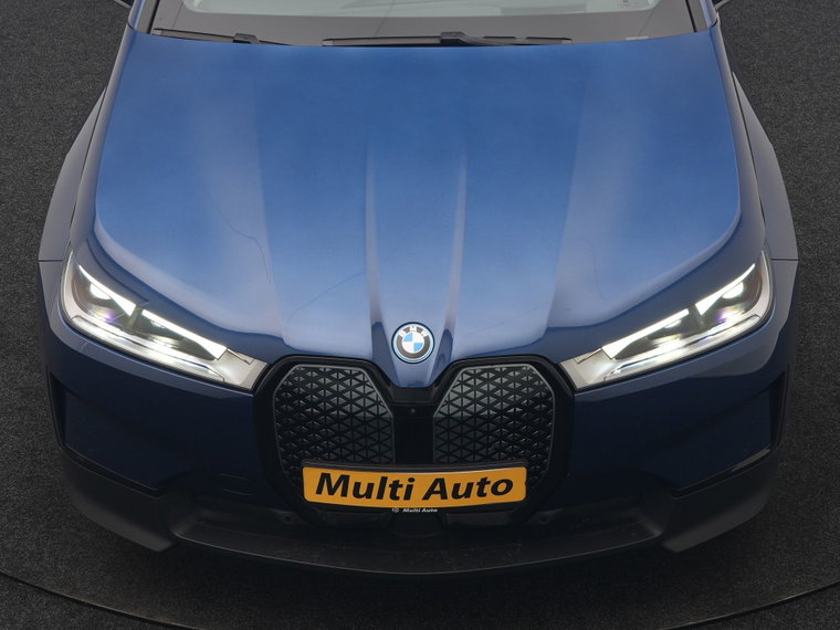 Vehicle Image 37
