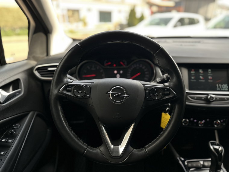 Vehicle Image 17