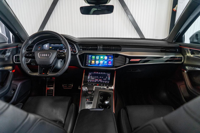 Vehicle Image 25
