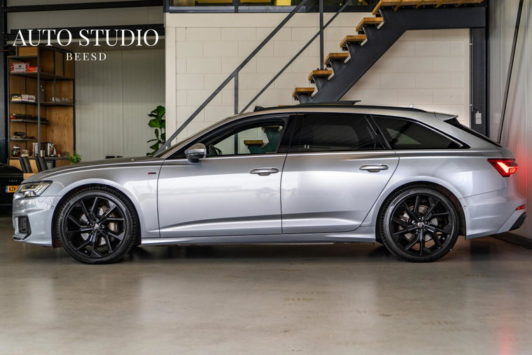 Vehicle Image 6